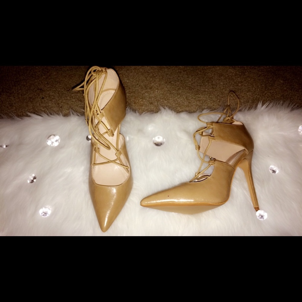 ✨ Tan Lace Up Heels ✨